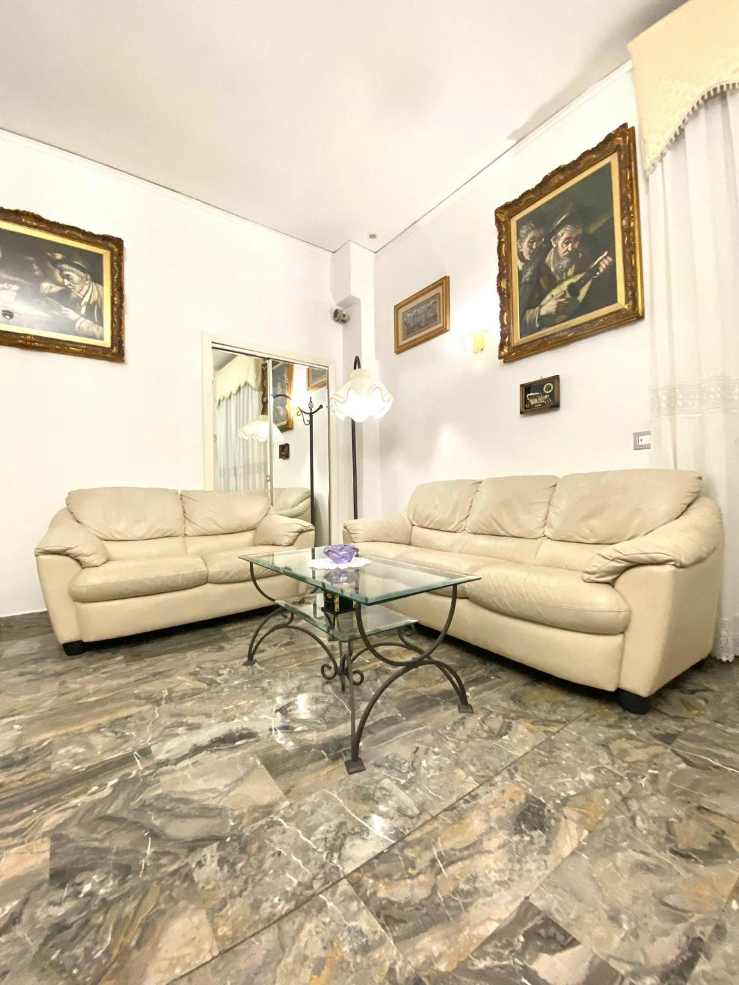 Castellano Apartment Неаполь Экстерьер фото
