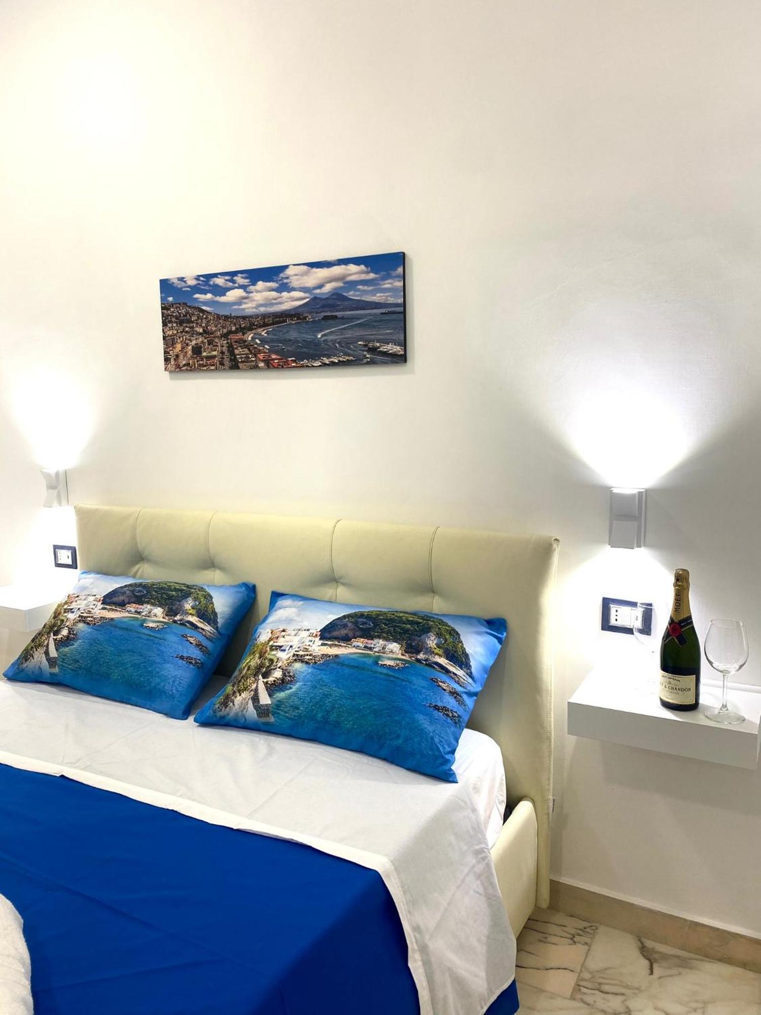 Castellano Apartment Неаполь Экстерьер фото