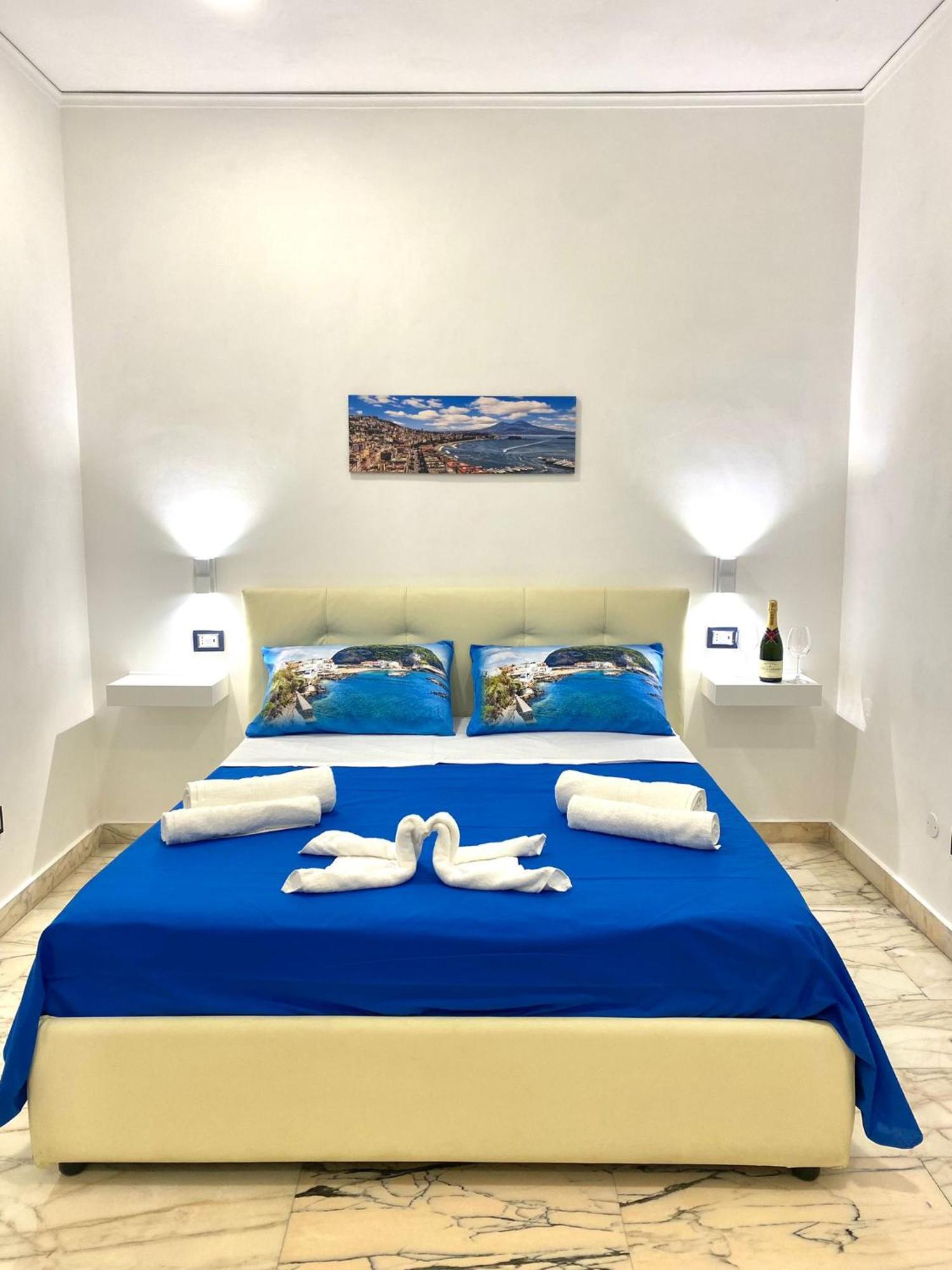 Castellano Apartment Неаполь Экстерьер фото