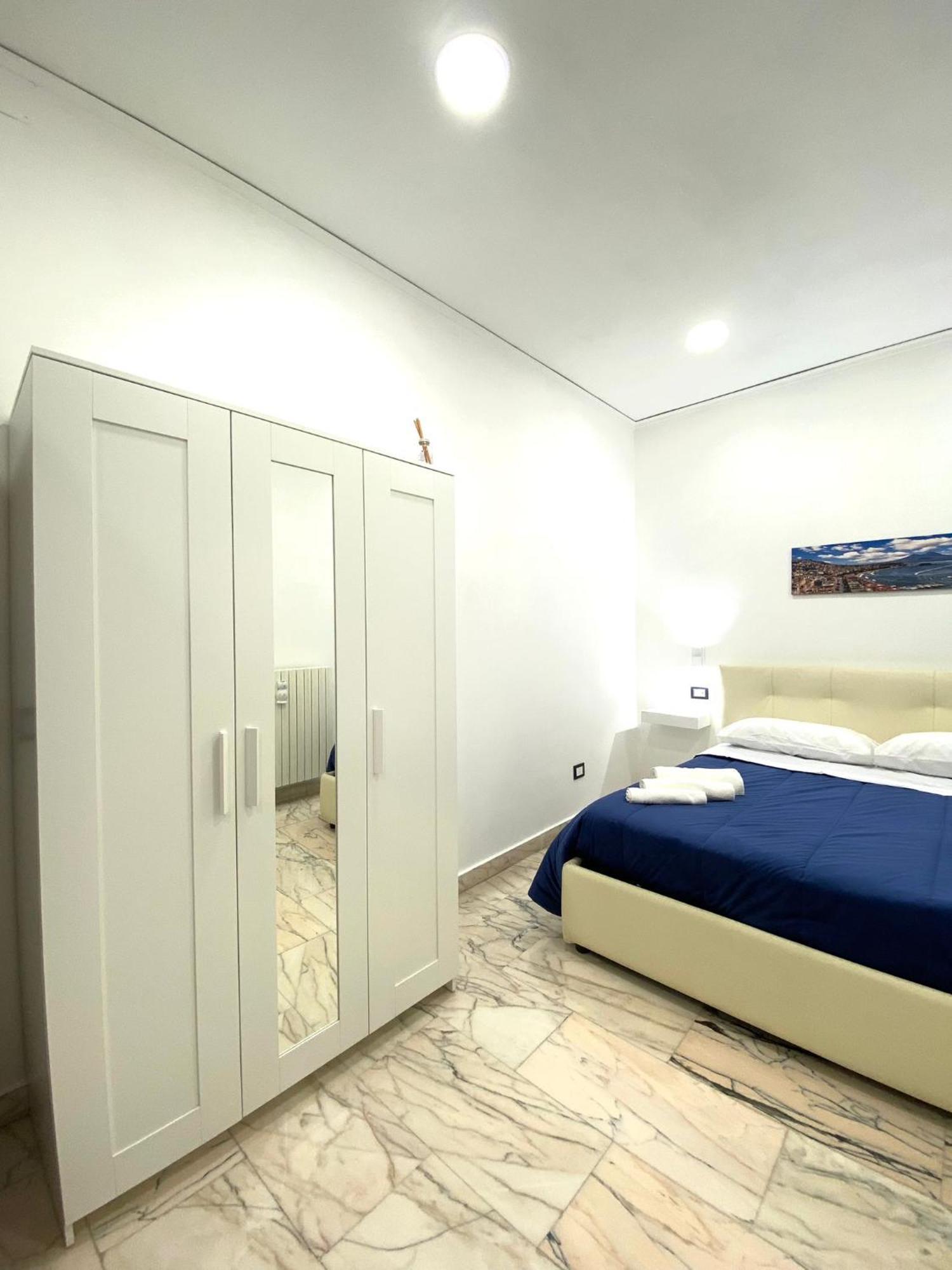 Castellano Apartment Неаполь Экстерьер фото