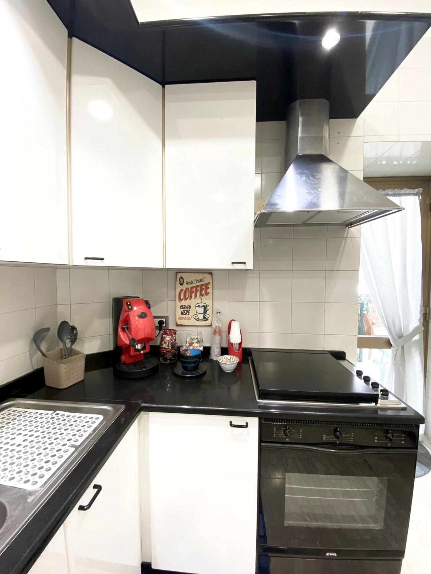 Castellano Apartment Неаполь Экстерьер фото